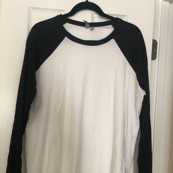 ASOS White and Black Baseball T Shirt - Picture 1 of 2